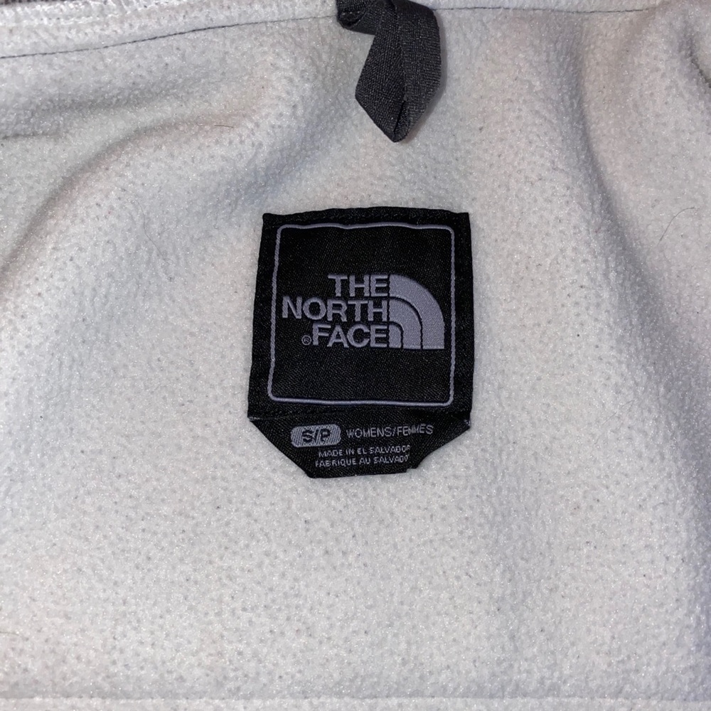 The north face jacket - Picture 3 of 5